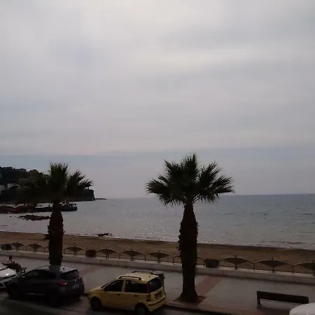 Riviera Oda ve Kahvaltı